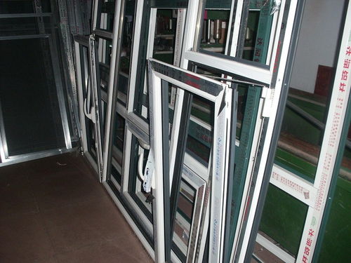 品质与专业兼修 东阿门窗厂供应耐用断桥铝门窗，一站式提供安装与工程施工服务